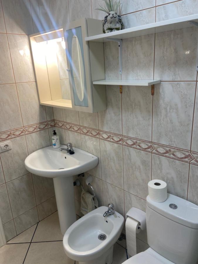 Grande Appartamento Tenerife Los Abrigos Exterior photo